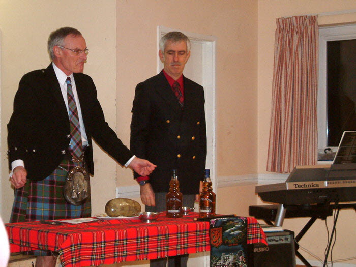 P5/14 Grateley Scottish Dancing 2007 