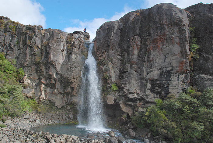 Taranaki Falls Walk