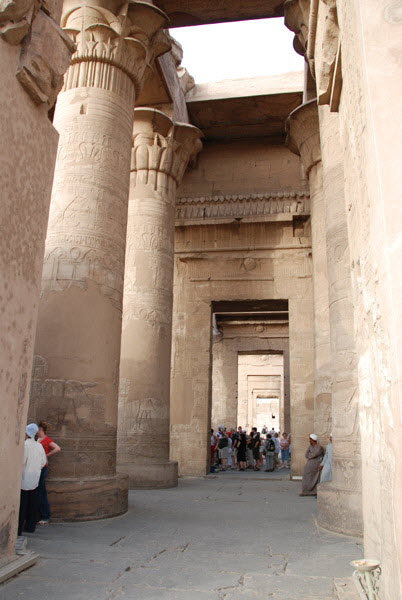 Kom Ombo 4/10